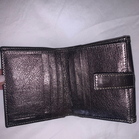 Burberry Silver Leather Wallet NWOT Mint - Picture 4 of 13
